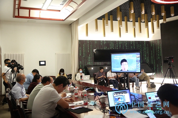 探索网络社区的活力之源，天中论坛的发展与影响天中论坛柳色文苑盖红戳