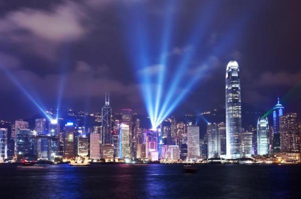 探访香港，今日开放与活力依旧的都市香港今天开吗?