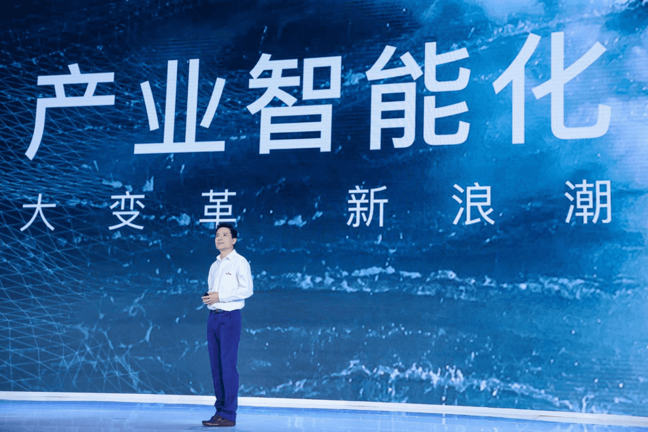 2036年澳门资料大全，探索未来与传统的交汇点—1.5亿的梦想之旅（虚构）2025年澳门今晚开奖号码