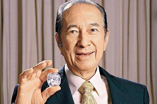 澳门六块牌照背后的拥有者,谁在掌控着这座城市的信息动脉?澳门六个牌照